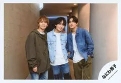 【中古】生写真(ジャニーズ) なにわ男子/大西流星・高橋恭平・藤原丈一郎/横型・膝上/アルバム「POPMALL」MV＆ジャケ写オフショット/公式生写真