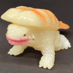 ヤモマークの大怪獣シリーズニセウルトラマン(蓄光タイプ）新品 ヤモマークの大怪獣シリーズニセウルトラマン(蓄光タイプ）新品