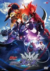 2枚　繋ぎ絵　クローズエボル　キルバス 仮面ライダービルド』Vシネマ 新フォームは「仮面ライダー