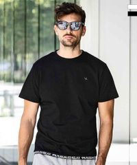 ウノピゥウノウグァーレトレ 1piu1uguale3 RELAX 半袖 Ｔシャツ ust-25050 20代 30代 40代 メンズ カジュアル プレゼント ギフト  紳士 新品 夏 かっこいい ブランド ウェア ウノピュウ ウノピュー ウノピゥ 1piu1