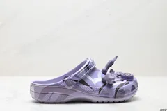 【今日特価】Clot x Crocs Classic Clog クロックス レジャービーチ用の穴のあるスリッパ サンダル。