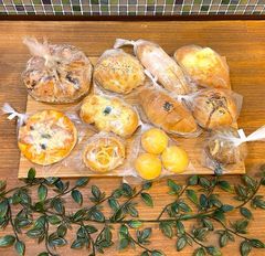 焼きたてパン詰め合わせ60サイズ★冷凍パン★ロスパン【11個】