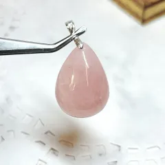 【E11063】ディープローズクォーツ＊ペンダント＊ピンク＊濃いピンク＊マダガスカル＊Deep Rose Quartz＊Rose quartz＊Pendant＊天然石アクセサリー＊ペンダント＊