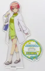 【中古】アクリルスタンド・アクリルパネル 中野一花(冬デート服) アクリルスタンド 「五等分の花嫁＊」 ファミリーマート限定