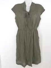◇ UNTITLED アンタイトル フレンチスリーブ 膝丈 ワンピース サイズ2 カーキ レディース P  【中古】 【1210050001165】