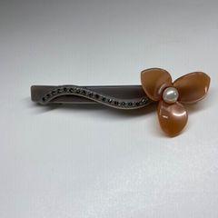 ヘアアクセサリー　お花
