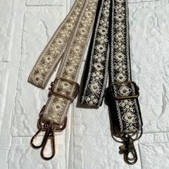 Item thumbnail for item 9b64a3a5-b20a-4bee-bf61-146dcde5d05e