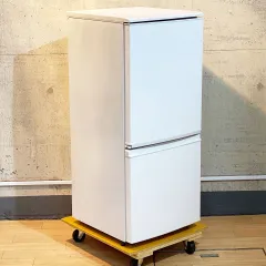 2024年最新】中古 シャープ冷凍冷蔵庫137L SJ-D14C-Wの人気アイテム