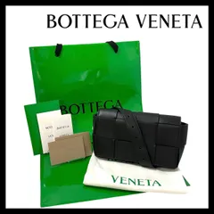 M【BOTTEGA VENETA】マキシ イントレチャート カセット ボディバッグ レザー ブラック/黒 ボッテガヴェネタ (59332H3)