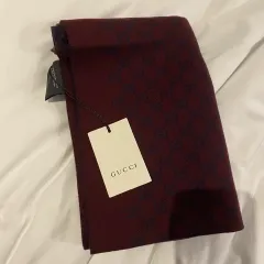 ⭐️ご希望価格にお値下げしました！⭐️GUCCI⭐️  マフラー 芸能人愛用❤️gucciコピーマフラー❤️人気ランキング65*190cm