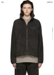 ピア オブ ランプシェード ESSENTIALS(エッセンシャルズ) フリース ジャケット