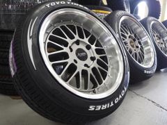 深リム メッシュ 要オーバーフェンダー levanna V10LTH 18inch 9.0J 6H139.7+25 HBK TOYO H30 225/50R18 車検対応VANタイヤ 200系ハイエース