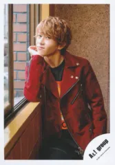 【中古】生写真(ジャニーズ) Aぇ! group/末澤誠也/膝上/「関西ジャニーズJr. あけおめコンサート2021～関ジュがギューッと大集合～」グッズオフショット/公式生写真