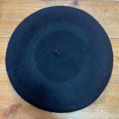 バスクベレー　ビッグベレー　直径33〜34cm 内周58〜62cm ウールのフェルト　黒　メンズ　レディース