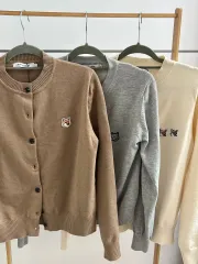 2025年最新】maisonkitsune カーディガンの人気アイテム - メルカリ