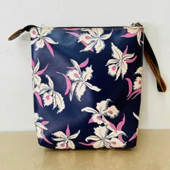 MARNI（ポーチ）のフリマアイテム一覧
