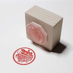 家紋スタンプ　『丸に揚羽蝶』　2.0ｃｍｘ2.0ｃｍ