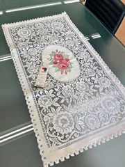 希少！テーブルセンター　レース編み　バラ刺繍　エレガント　ヴィンテージ　セルコン　タグ付き　40X75㎝　日本製　昭和レトロ