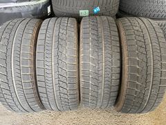 （F0117）中古スタッドレスタイヤ４本セット！215/55R17 ブリヂストンブリザックVRX