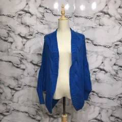 美品<!-利用不可文字-!>　マウジー　moussy ケープ　カーディガン　【F】 青　ブルー　モモンガニット　ケーブルニット　ざっくり編み　オシャレ　シンプル　かわいい　キレイ　上品　大人　エレガント　春　秋　冬