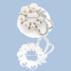 【在庫処分】母の日 入園卒園 プレゼント おしゃれ 古稀 ブライダル ビジネス アクセ ガラスパール 胸につける お宮参り 七五三 コサージュ 入学 ブロージュ 卒業 結婚式 人工パール フォーマル パール (7粒ブローチ) ブローチ