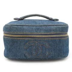 美品 CHANEL コスメポーチ デニム ゴールド金具 デカココ 2番台 美品 CHANEL コスメポーチ デニム ゴールド金具 デカココ 2番台 楽天