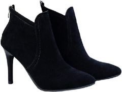 Item thumbnail for item 34503965-61fc-434a-b2b1-a9301376b6c8