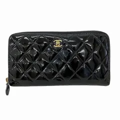 シャネル　CHANEL　マトラッセ　エナメル　ラウンドファスナー　2つ折り財布　レディース