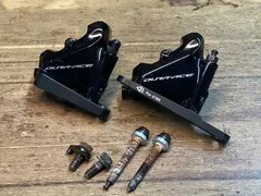 R9170 ブレーキキャリパー 前後セット ロックリング パッドボルト類