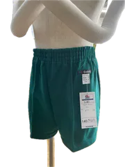ショートパンツ　グリーン　サイズ140　園児体操服