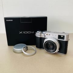 美品　FUJIFILM X100VI  元箱付属品完備 シャッター回数2200回	C2662　80サイズ発送