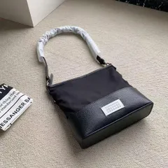 【新品】Maison Margiela 黒いショルダーバッグ