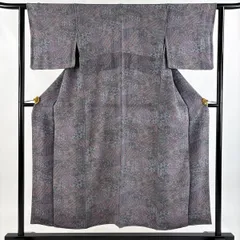 【美品】 小紋 身丈151cm 裄丈62cm S 袷 寄せ柄 草花 縮緬 灰紫 正絹 優品 【中古】