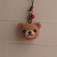 羊毛フェルト  クマちゃんストラップ