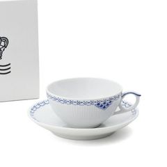 新品 ロイヤルコペンハーゲン 104 プリンセス 080 ティーカップ＆ソーサー 220ml Royal Copenhagen Princess ギフト 結婚祝い プレゼント 贈り物 ギフトセット 食器セット