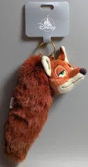 ディズニーストア プラッシュキーチェーン しっぽ my favorite Disney foxes ニック・ワイルド しっぽ