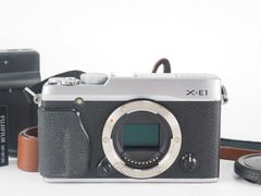 富士フィルム Fujifilm Fuji X Series X-E1 16.3MP Digital SLR Camera Body Silver [美品] #Z5091A