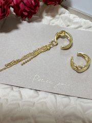 Item thumbnail for item d88abbc3-c0c0-486d-a50a-cc1d7a96393c