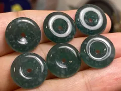 RS11-233 上品 氷種 玉壁 平安守り グアテマラ産 A貨 本翡翠 ルース