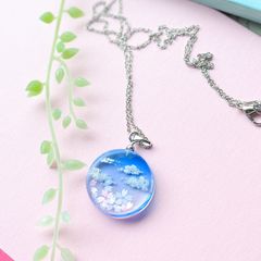 泳ぐシャチ＊レジンネックレス - メルカリ