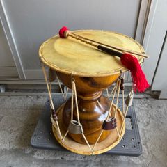 韓国太鼓 チャング、チャンゴ 伝統的な赤い民族楽器 。 - メルカリ