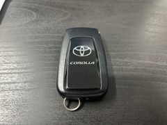 トヨタ　カローラ　スマートキー　007-AF0177