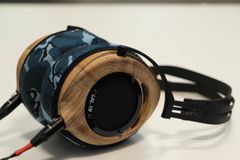 KALDAS 1X Altiat CAL.1H のイヤーパッドの保護・修理に mimimamo スーパーストレッチ・ヘッドホンカバー （サイズ：L、色：オーシャン、型番：MHC-002-CO）