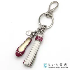 新品未使用TOD'Sトッズ『キーリング・チャーム』クローバー×象×てんとう虫 新品未使用TOD´Sトッズ『キーリング・チャーム』クローバー×象