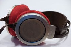 STAX SR-007 のイヤーパッドの保護・修理に mimimamo スーパーストレッチ・ヘッドホンカバー （サイズ：L、色：レッド、型番：MHC-002-RD）
