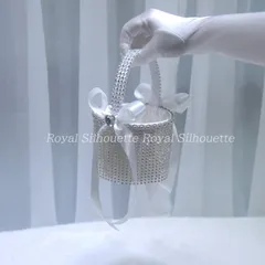 バスケット かご ウェディング 花かご 白 ラインストーン リボン ホワイト 子供 結婚式 フラワーガール リングボーイ 手提げ 丸型 布製 リボン飾り 花びら入れ 指輪用 リングピロー イベント パーティー 小物