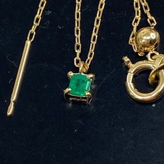 K18YG AU750 18金 天然エメラルド原石6ct アズキネックレス