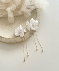 白椿の髪飾り♡♡♡ 七五三髪飾り 七五三ヘッドドレス - メルカリ