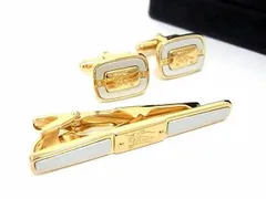 ■極美品■ Burberrys バーバリーズ カフスボタン カフスリンクス ネクタイピン アクセサリー メンズ 2点セット ゴールド系 BF8650のサムネイル