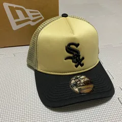 《NEWERA》ニューエラ　シカゴ　ホワイトソックス　トラッカー　スナップバック　キャップ　ベガスゴールド　ブラック　メッシュ　つば裏　グレー